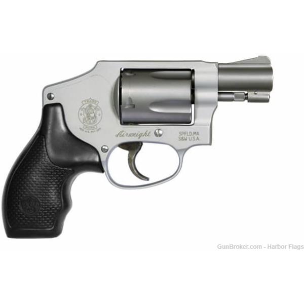 .38 Spl. Smith & Wesson / S&W 642 38 spl Airweight Hammerless Revolver 022188638103
