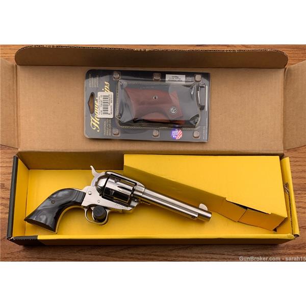 Other Model RUGER 5.5" FACTORY BSTS .45 VAQUERO S SETS OF GRIPS VINTAGE YELLOW BOX