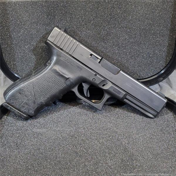 .45 ACP G21 GEN4 Glock 21 Gen 4 pistol .45ACP with box and 13rd mag No Reserve!