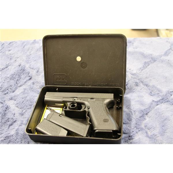 .40 S&W Glock model 22 Gen 2 LE trade w/Sherriff's star G-54885-1 4 inch " barrel