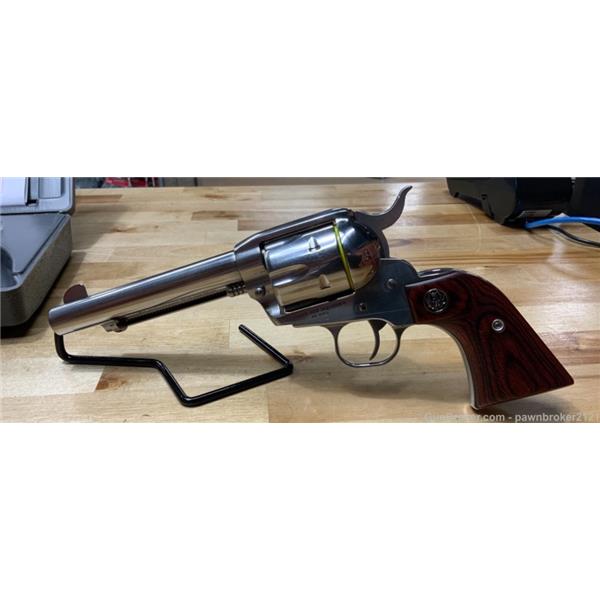 .45 Colt Ruger / Sturm, & Co. New Vaquero VERY NICE! NO CC FEES! FAST SHIPPING!! 736676051045 5 inch " barrel