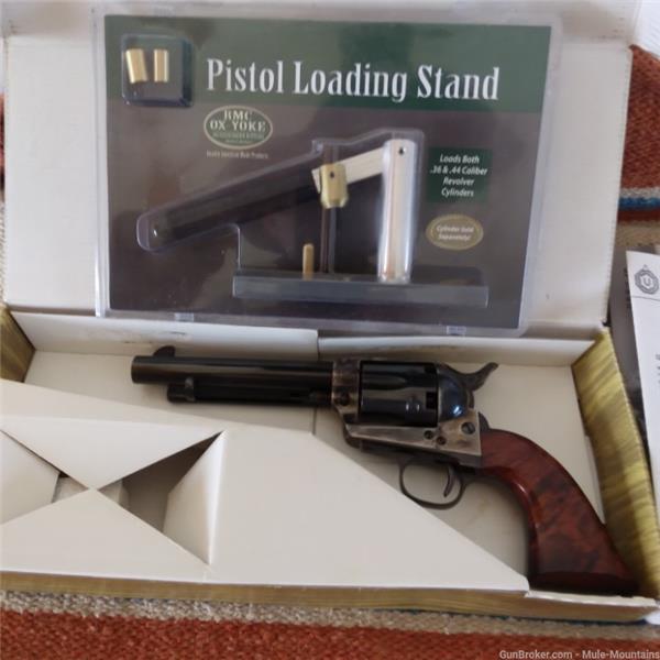 Uberti 1873 Cattleman 44 Cal. Percussion Revolver 5.5" NIB No FFL Reguired
