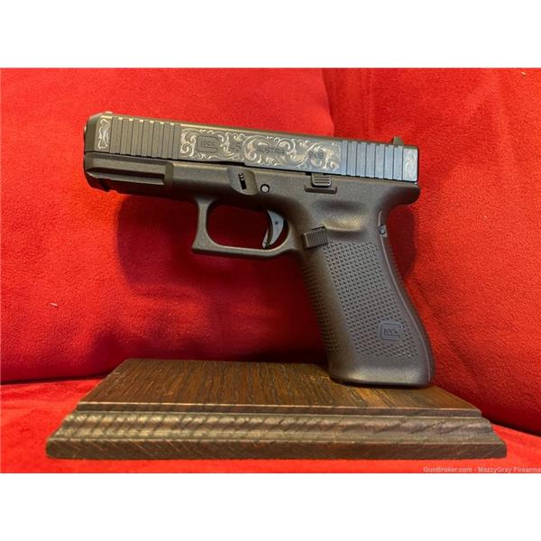 9mm Luger GLOCK G45 ENGRAVED 9MM 4.02'' 17-RD SEMI-AUTO PISTOL NIB!! 850023124241 4 inch " barrel DAV-12424