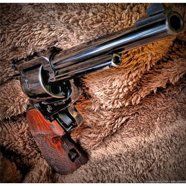 .44 Rem Magnum Ruger / Sturm, & Co. RUGER SUPER BLACKHAWK 44 1972 Mountain Revolver - NO RESERVE 7 inch " barrel