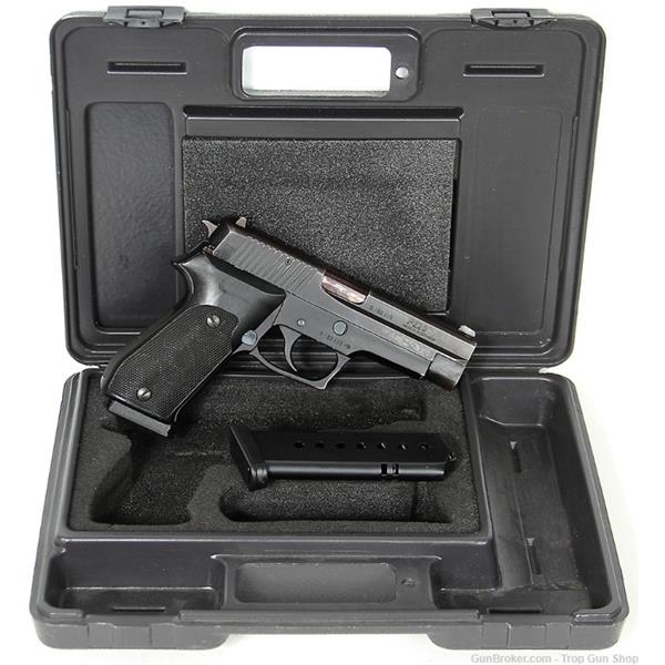 West German Sig Sauer P220, 4.5” Barrel, .45 ACP, 7rd