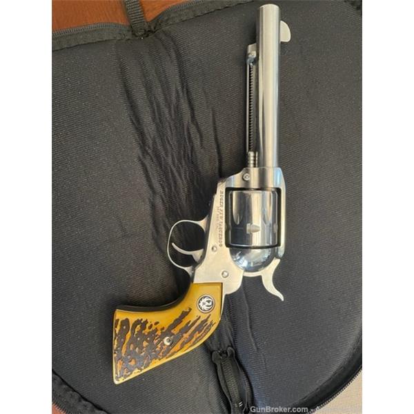 .357 Mag. Ruger / Sturm, & Co. New Vaquero in with Magna-Tusk Antique Stag Grips and case! 5 inch " barrel