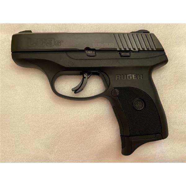 9mm Luger Ruger / Sturm, & Co. LC9s Semi Auto Pistol 3 inch " barrel
