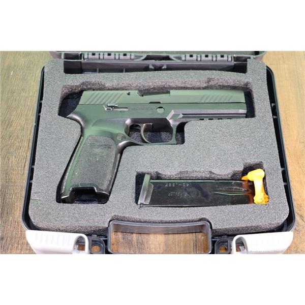 .40 S&W Sig Sauer Model P320F 40S&W Pistol P320 F 40 LE 14RD 320 Full Size 40SW 798681573776 320F40BSSLE