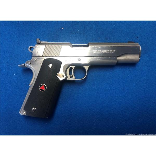 Colt Delta Gold Cup 10MM Mint condition! NR 5 inch " barrel