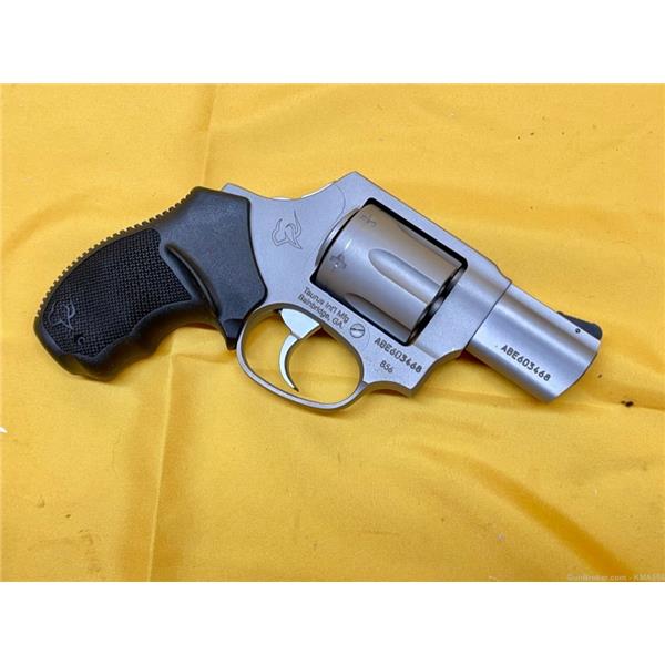 .38 Spl. Taurus 856 special 38 6 shot revolver NOT 85 smith model 60 S&W