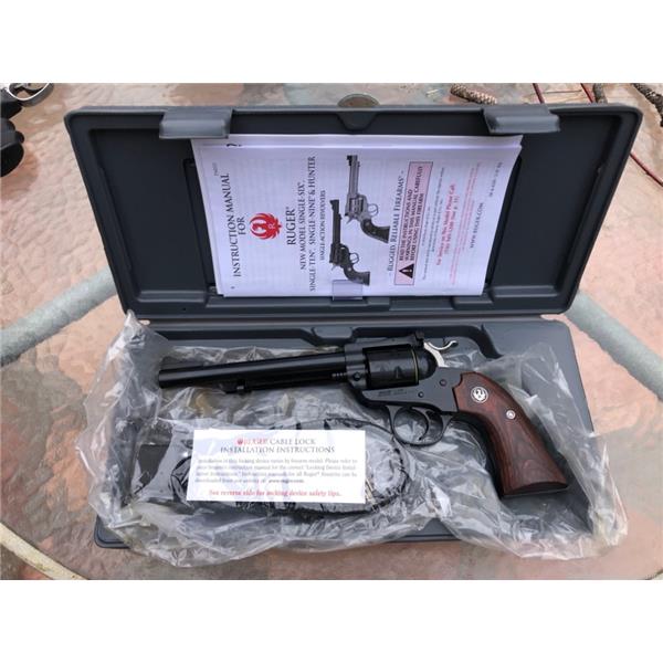 Single-Six Ruger / Sturm, & Co. Single Six Bisley .32 H&R Magnum 6 inch " barrel