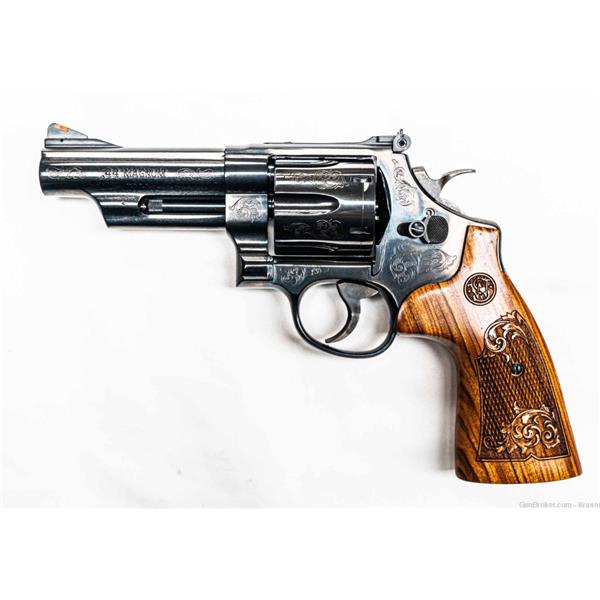 .44 Mag. Smith & Wesson / S&W 29 Classic Engraved Magnum 44 Mag Disclaimer 29-10 022188142242 150783 4 inch " barrel