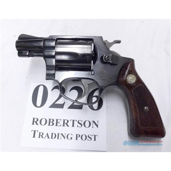 SMITH & WESSON INC Smith Wesson .38 Special model 36 No Suffix Very Good Blue 2 inch Square Butt Tapered Pinned 1969 Production C&R CA OK Bangor Punta Recessed 101504