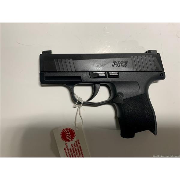 9mm Luger Sig Sauer P365 Nitron Sights, Excellent Condition, No CC Fee 365-9-BXR3 3 inch " barrel