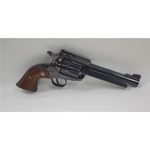 .44 Mag. Ruger / Sturm, & Co. RUGER NEW MODEL SUPER BLACKHAWK MAG MFG 1988 PENNY SALE BEACH 5 inch " barrel