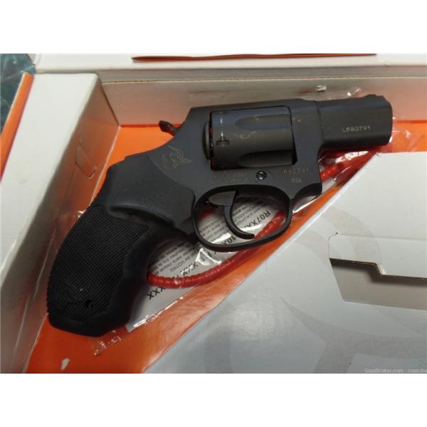 .38 Spl. Taurus 856 2 inch " barrel