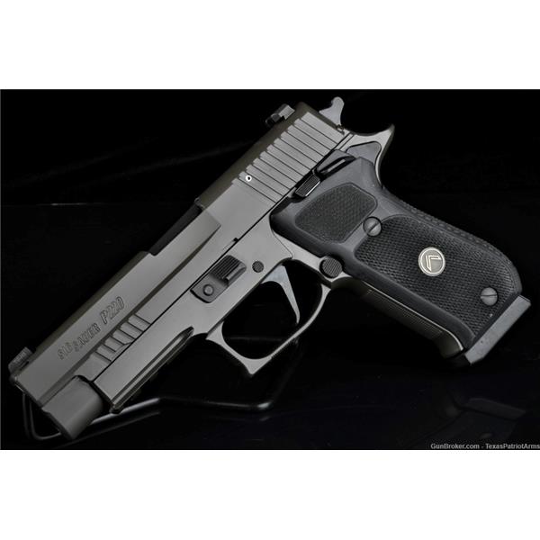 .45 ACP Sig Sauer P220R 45ACP LEGION SAO MINT Condition!
