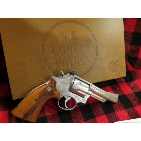 .357 Mag. Smith & Wesson / S&W Model 66 357mag Stainless US BORDER PATROL LIMITED EDITION