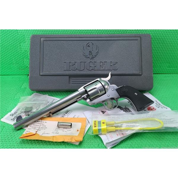 .45 Colt Ruger / Sturm, & Co. * NEW VAQUERO 45 7.5" STAINLESS BORN 2009 in BOX