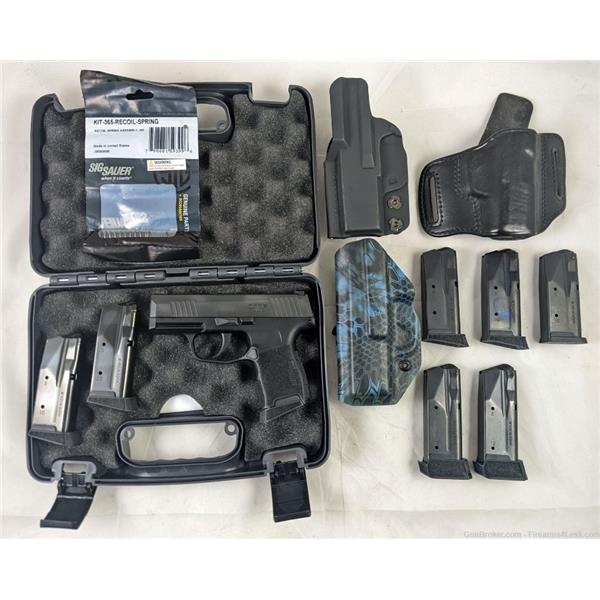 9mm Luger Sig Sauer P365 (8) mags 12rd 10rd (3) Holsters Spare Guide Rod LIKE NEW 798681572762 365-9-BXR3 3 inch " barrel 3659BXR3 Nitron x-ray p 365