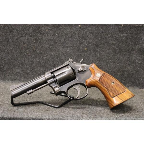 .38 Spl. Smith & Wesson / S&W 15 SPL Item P-393 4 inch " barrel