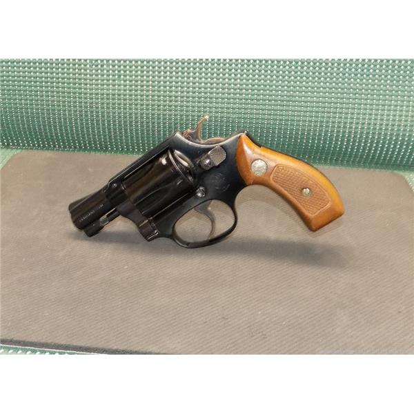 smith and wesson model 37 airweight