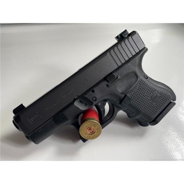 9mm Luger G26 GEN4 Glock 26 Gen 4 TruGlo Night Sights - Like New No Reserve