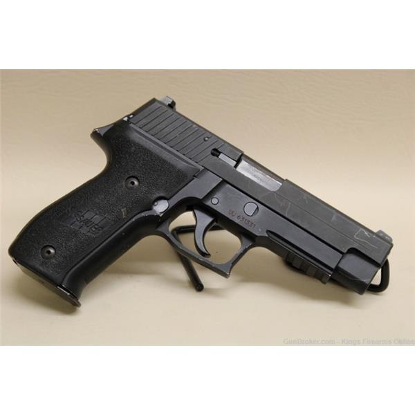 Sig Sauer P226 .40 S&W Item P-407
