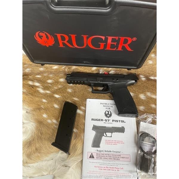Ruger-57 Ruger / Sturm, & Co. 16403 57 Pro Semi-Auto Pistol, 5.7x28mm Factory NEW 736676164035 5 inch " barrel