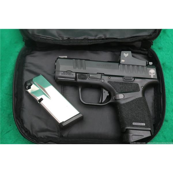 9mm Luger Springfield Armory Clean SPRINGFIELD Model HELLCAT Pistol With Sentinel Red Dot 9 mm