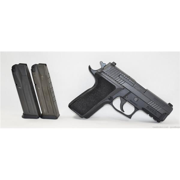 9mm Luger SIG SAUER P229 ENHANCHED 229R-9-ESE SRT MINT NS ELITE 9MM LIKE NEW SALE 798681406623 BEACH 3 inch " barrel 229R-9-BSE