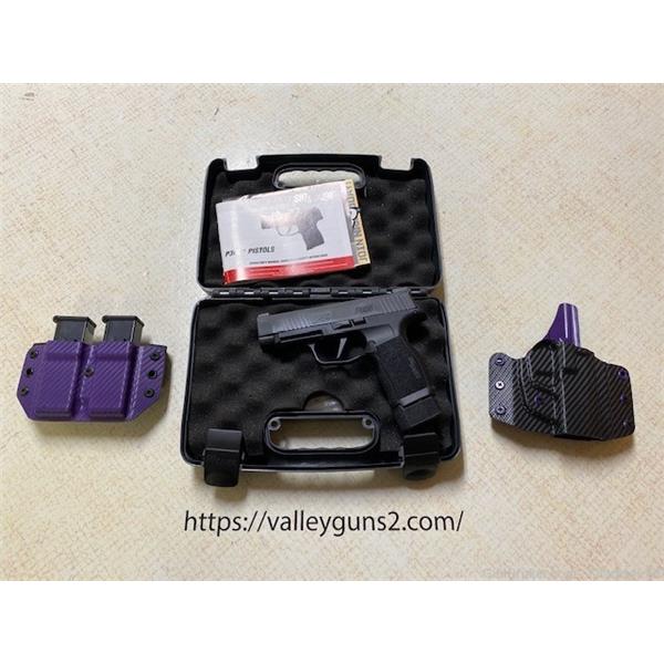 9mm Luger P365 XL Sig Sauer P365XL w/ 3 Mags, Holster and Mag Holder 798681618798 3.7 " barrel 365XL-9-BXR3