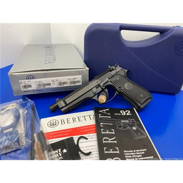 9mm Luger 92 FS Beretta 92FS Black 4.9" *GORGEOUS ITALIAN MADE SEMI AUTO PISTOL!*