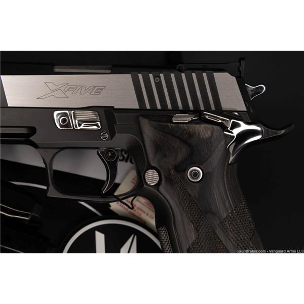 9mm Luger Sig Sauer Rare P226 X-Five Black & White! Gen 2 German Mastershop!
