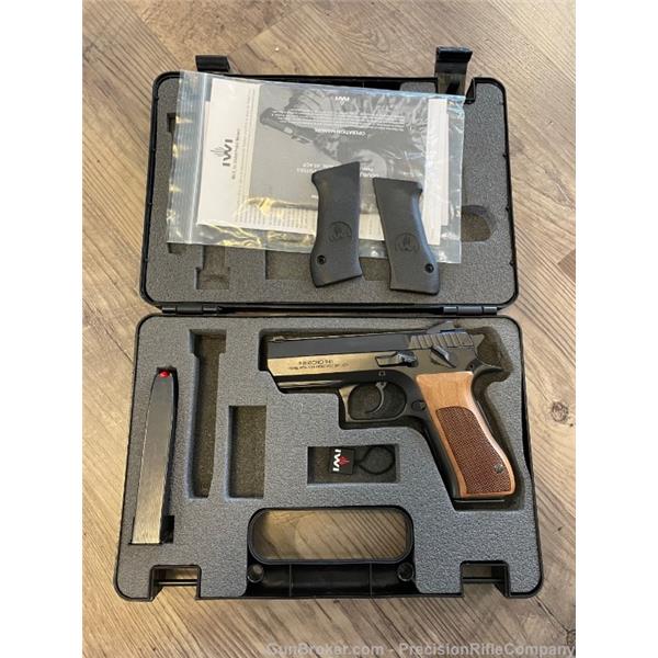 ISRAEL WEAPON INDUSTRIES IWI JERICHO 941 FS9 STEEL FRAME New and Used