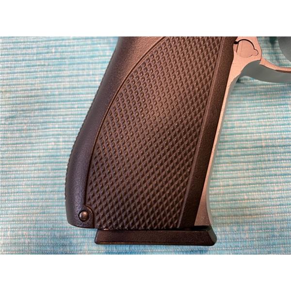 SMITH WESSON 3906 New and Used Price, Value, & Trends 2024