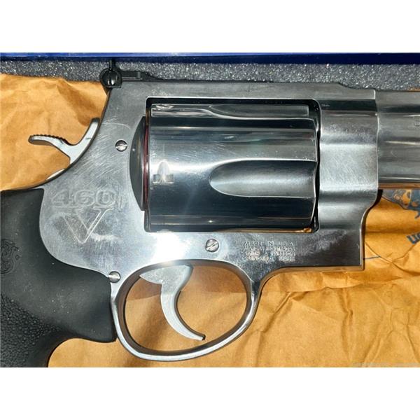 SMITH AND WESSON 460 New and Used Price, Value, & Trends 2024