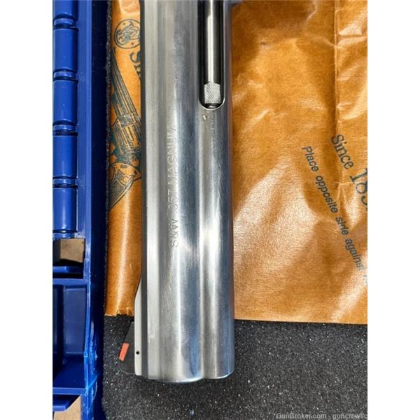 SW 686 New and Used Price, Value, & Trends 2024