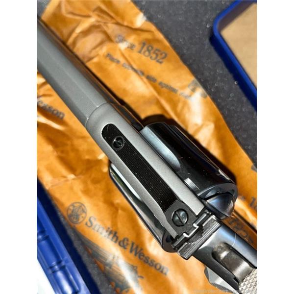 SW 686 New and Used Price, Value, & Trends 2024