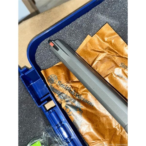 SW 686 New and Used Price, Value, & Trends 2024