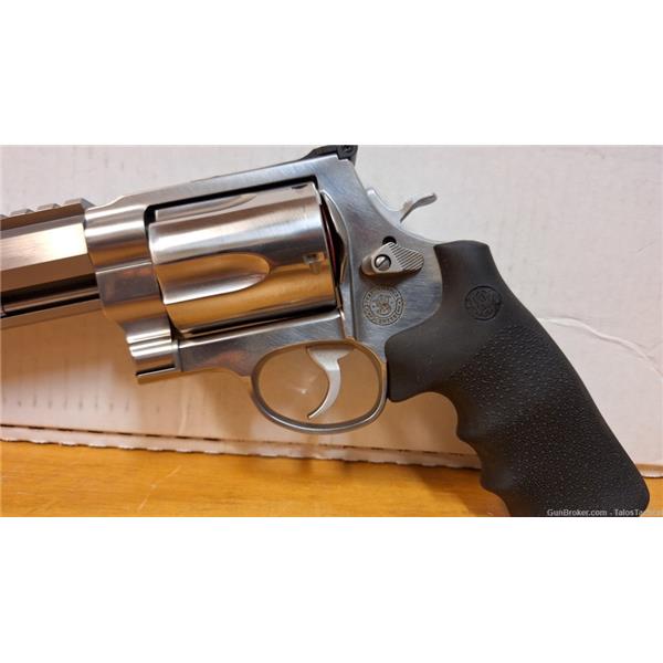 SMITH AND WESSON 460 New and Used Price, Value, & Trends 2024