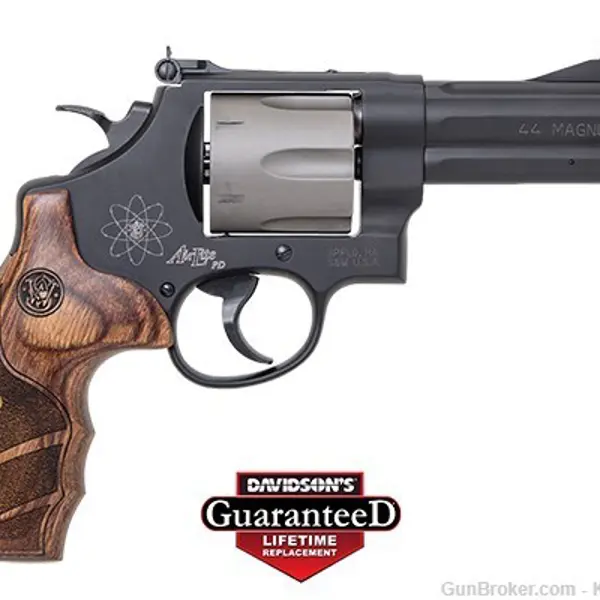 Smith & Wesson® 629 Classic Large Frame Revolver, .44 Magnum