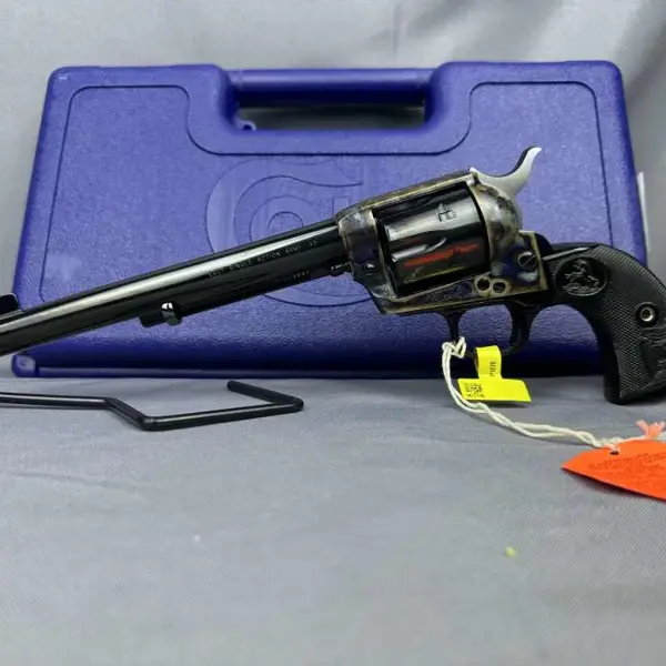 COLT Single Action Army .45 プラスチックモデルガン COLT Single Action Army .45プラスチックモデルガン