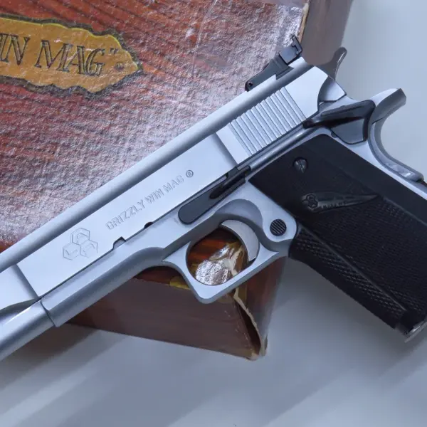 LAR Grizzly Win Mag | Military Wiki | Fandom