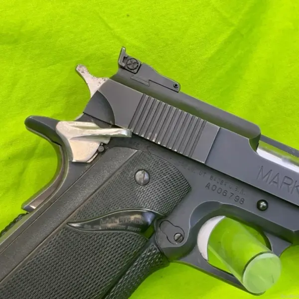 過ぎし日のこだわりの一品 グンゼ産業製 LAR GRIZZLY WIN MAG