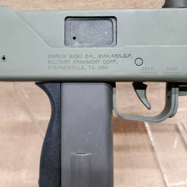 マルゼン マシンガン　INGRAM MIOAI CAL 9MM 45A マルゼン INGRAM MIOAI CAL 9MM 45 ACP ガスガン - メルカリ