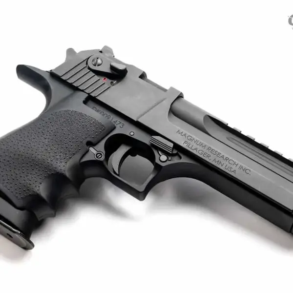 DEZART EAGLE 50AE　MAGNUM RESEARCH Desert Eagle .50AE | Magnum Research Inc. - YouTube