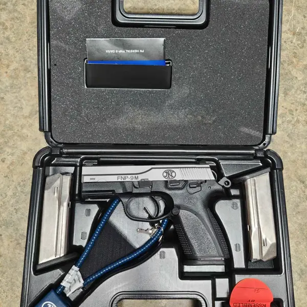 FN Herstal FNP-9 ブラック トイガン FN FNP-9.