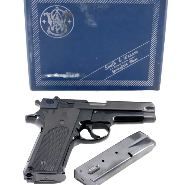 S＆W  SW/59  
モデルガンコーポレーション 製 Smith & Wesson Model 59 Semi-Automatic Pistol | Rock Island