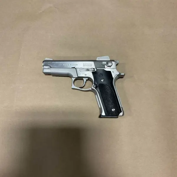 トイガン SMITH &WESSON  MODEL:659 Smith & Wesson Model 659 - YouTube